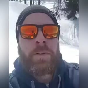 🔥NEW Polarized UV protection Sunglasses-Black & Red SportyStyle-unisex polarized